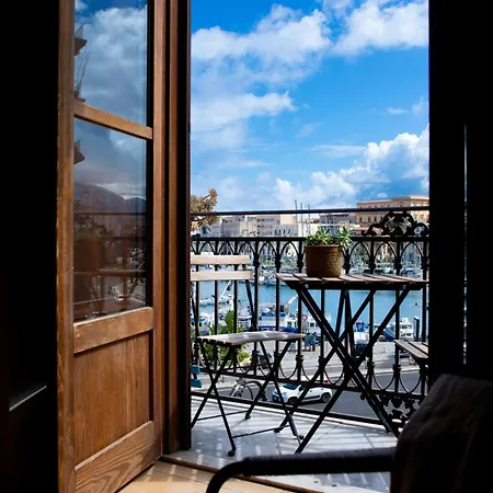 Vela House Charming Front Of Sea *